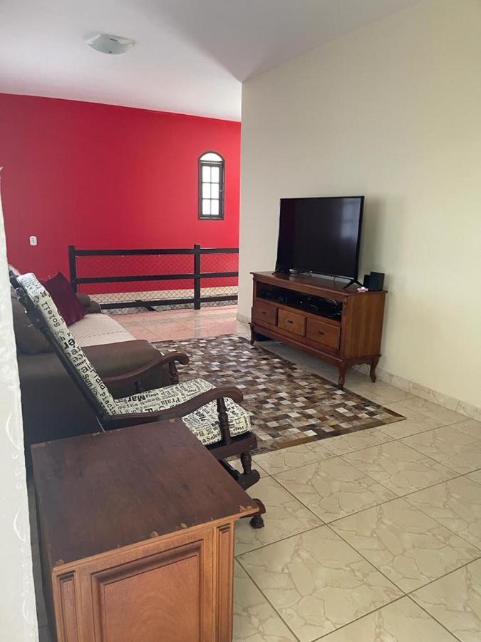 Casa Do Lago Гуапимирим Екстериор снимка